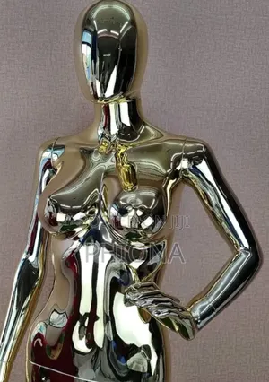 Faceless Gold Silver Dummy