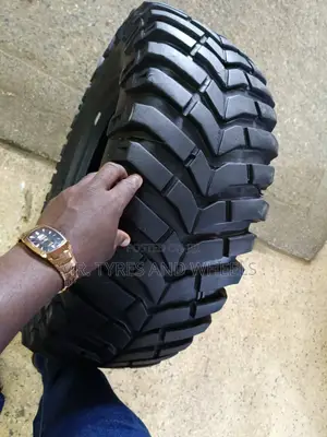 265 70 R16 Mt Only 1pis Available Bt Almost New