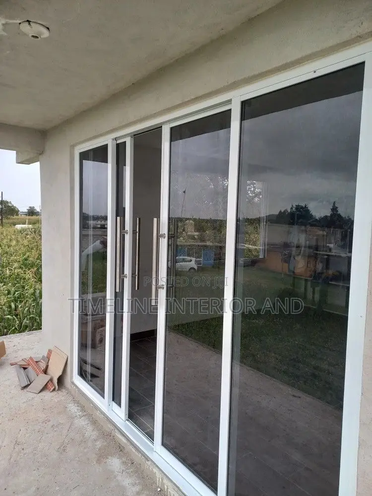 Heavy-Duty Aluminium and Glass Shopfront