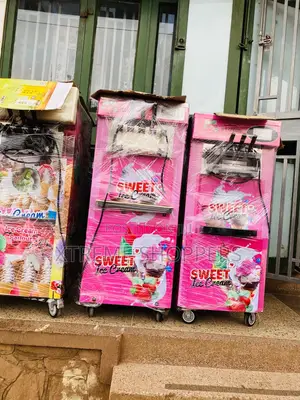 Sparks Machine /Ice Cream Machine /New Stock /Branded