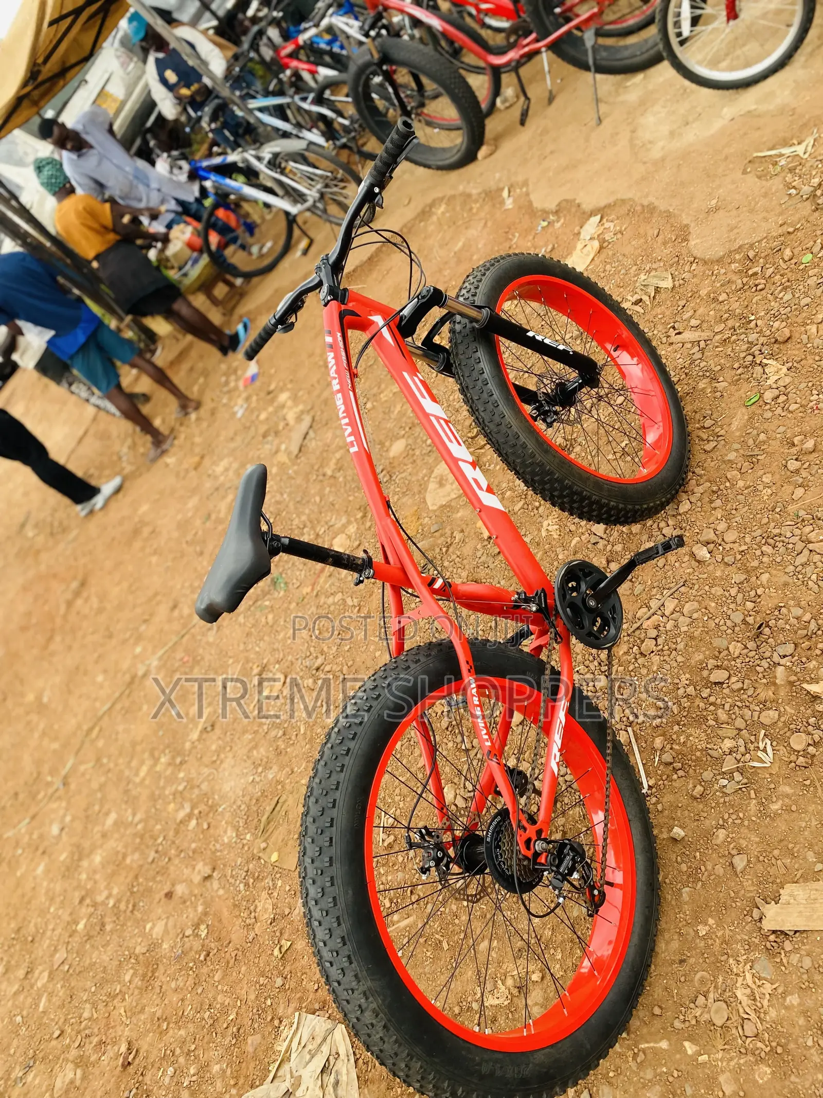Red En Black Bike /Big Energy/Bicycle /Bike