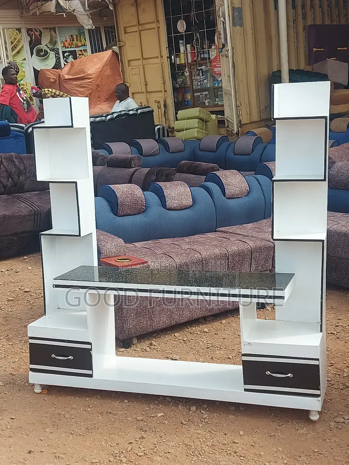 Elegant Two Tower Tv Stand Unit