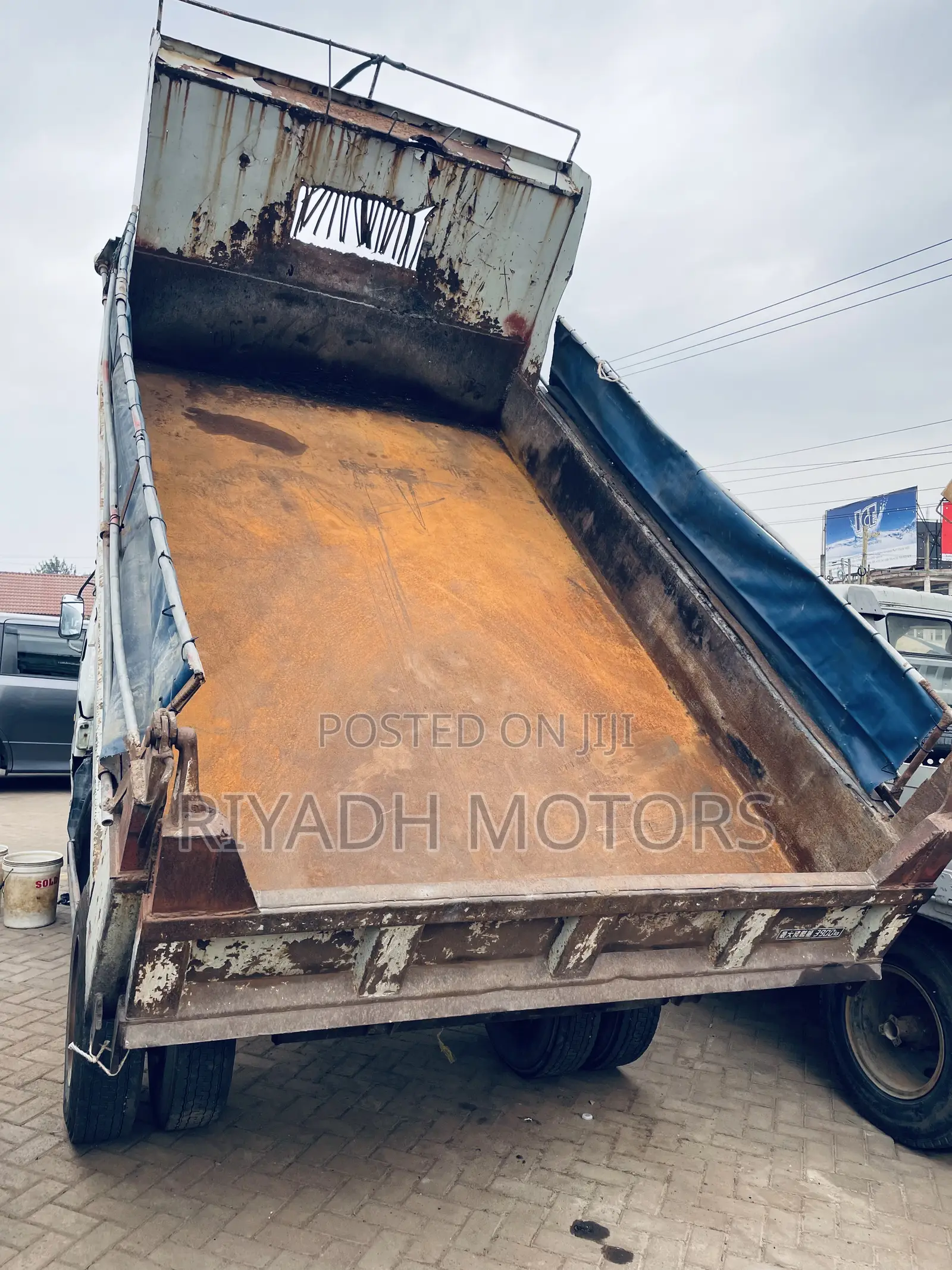 Hino Dumper Well Maintained Super Clean