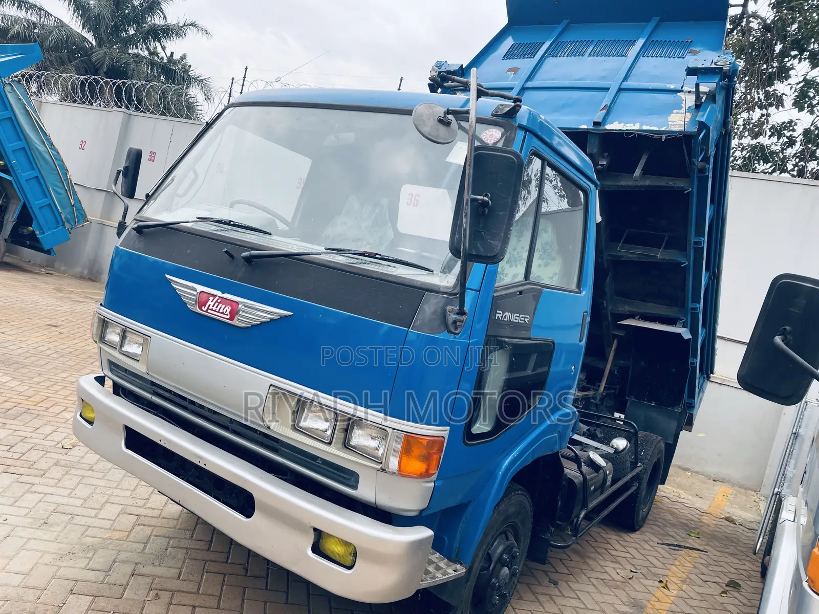 Hino Blue Color