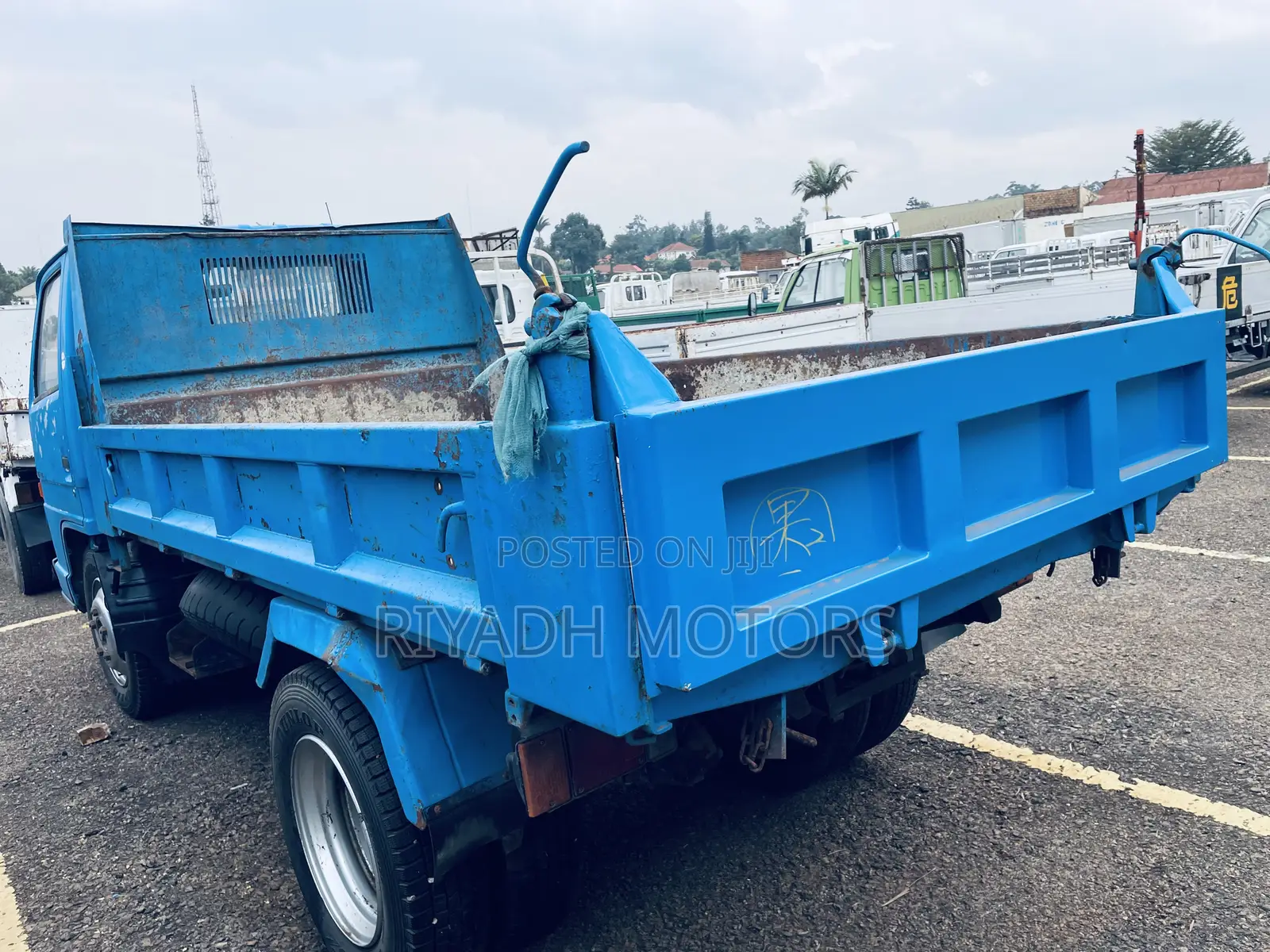 Isuzu Dumper Double Light