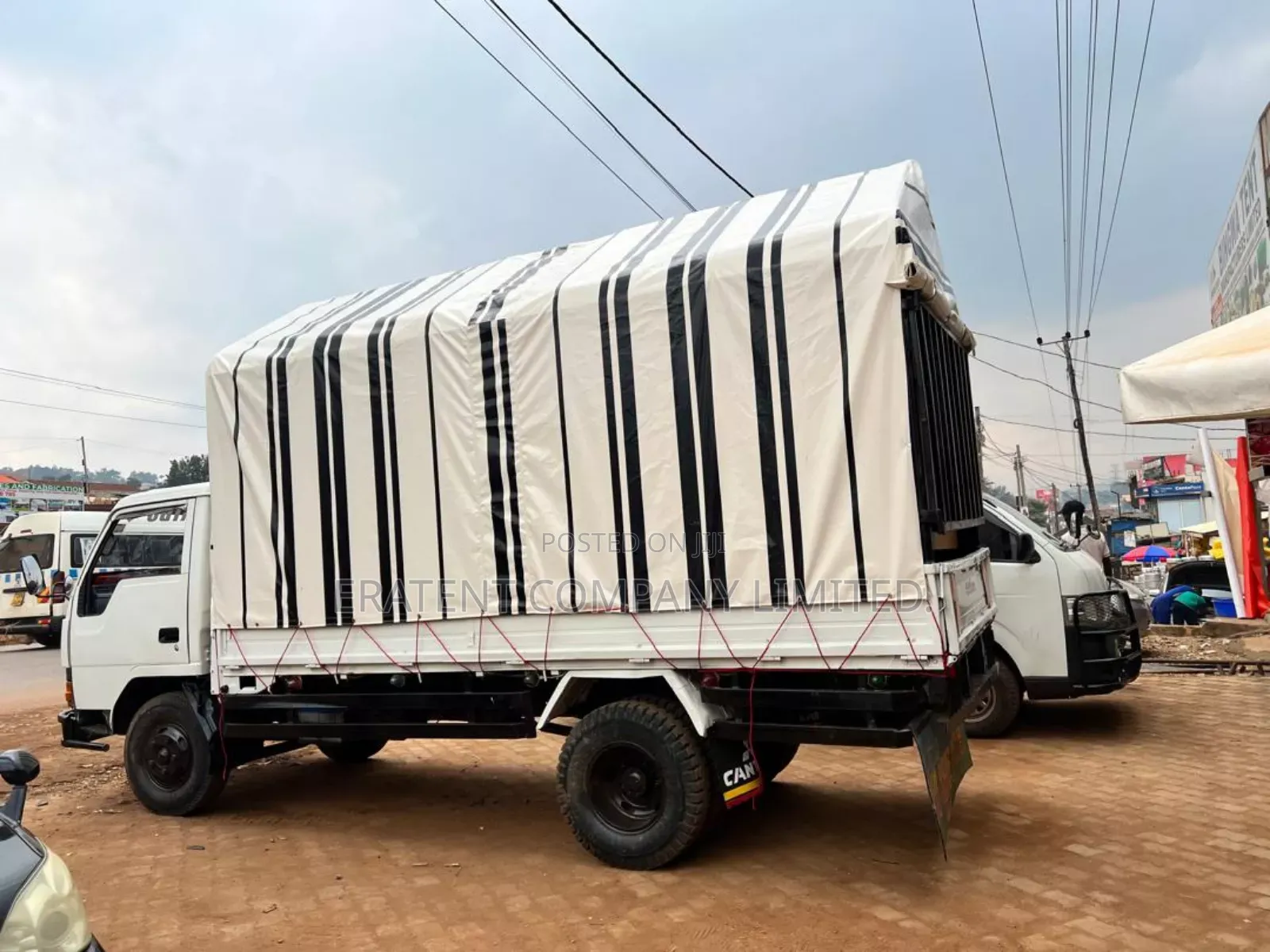 Truck Tarpaulins in Strong Waterproof Materials