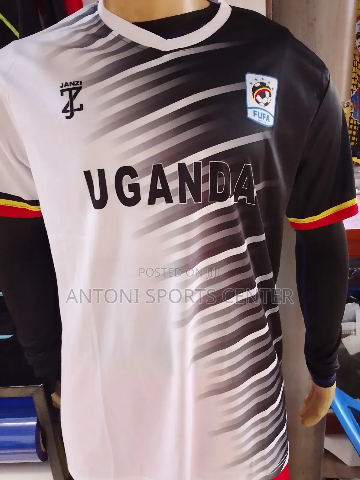 Uganda Crans White Color