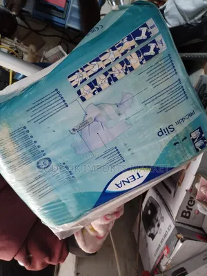 Tena Hospital Adult Diapers Pumpers