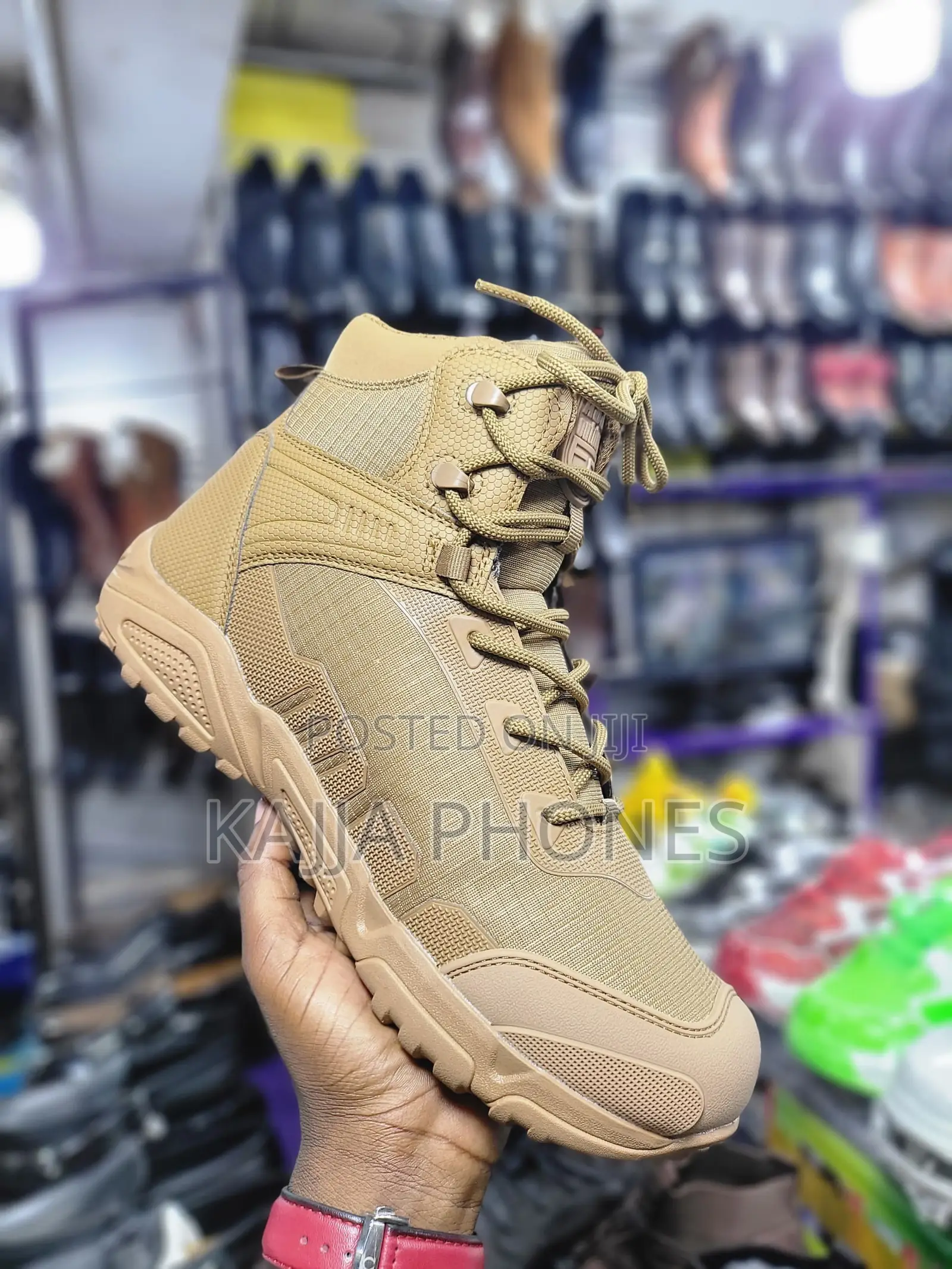 Moon Mini Boots