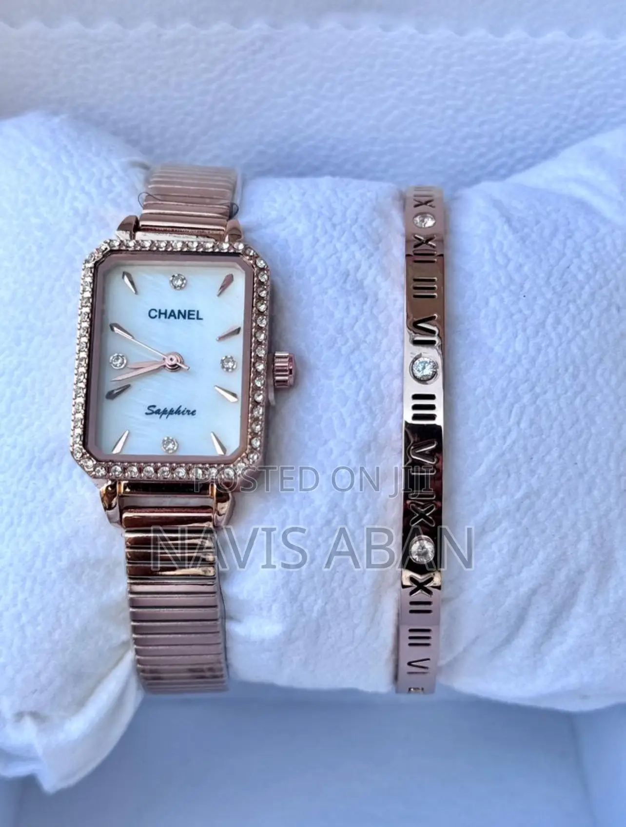 Channel Watch Plus Bracelete