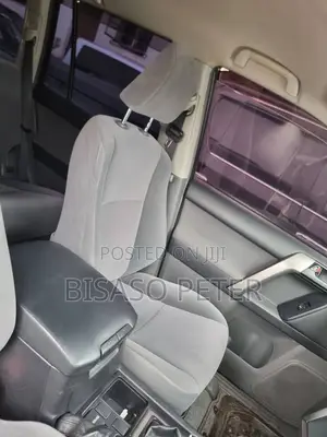 Toyota Land Cruiser Prado 2.7 i 2012 Gray
