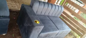 Luxurious Brand New Cupholder 2 Seater