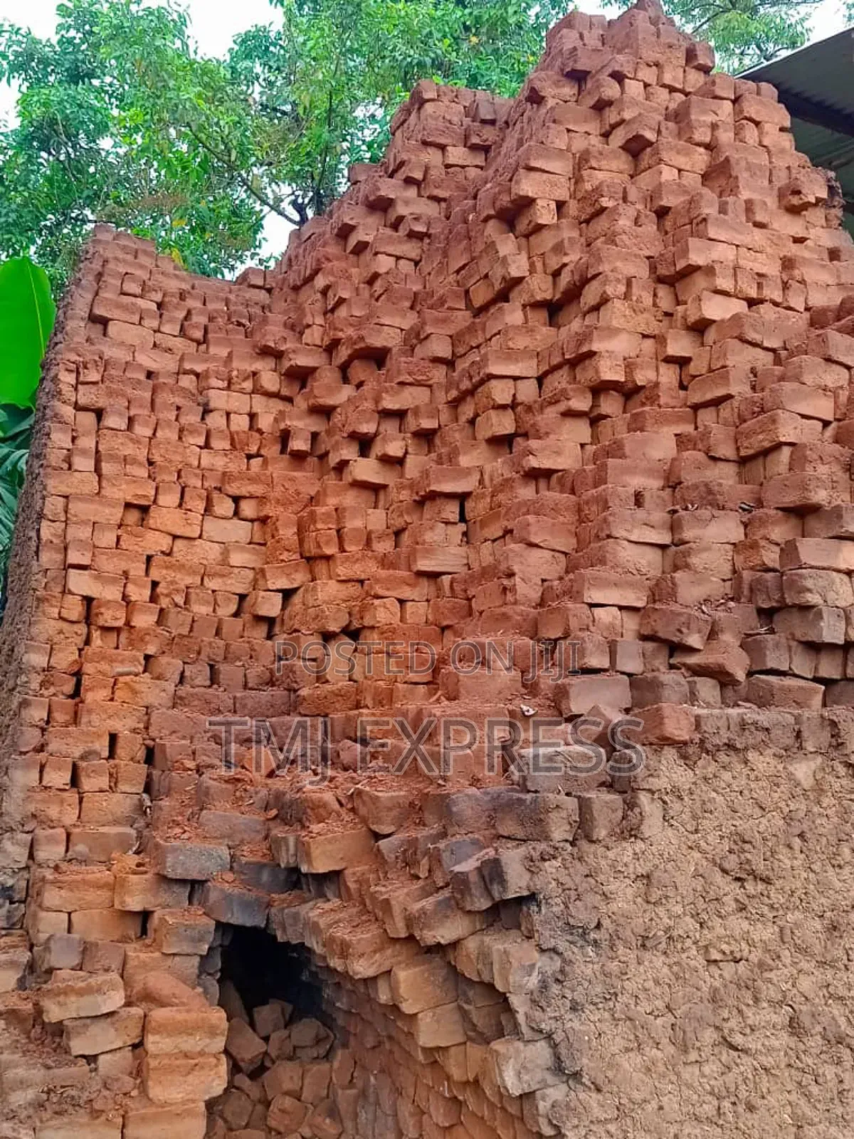 Burnt Soil Bricks