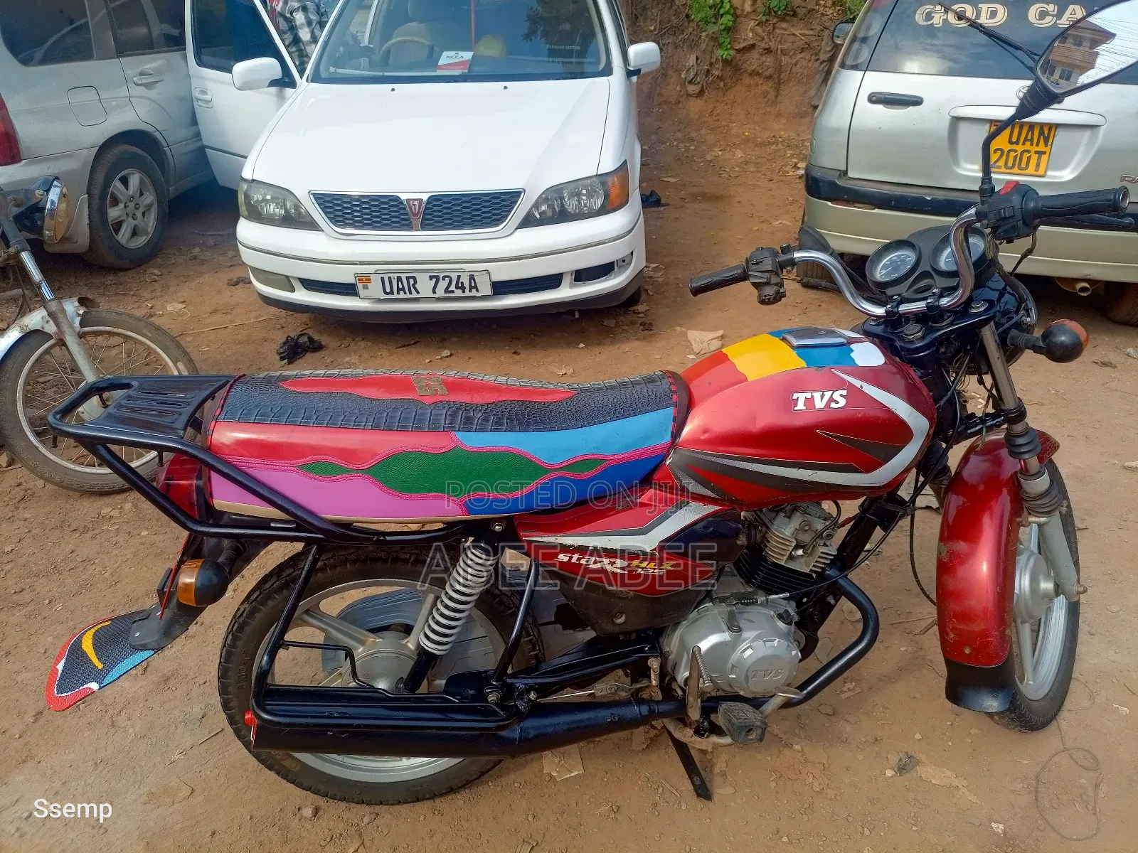 TVS HLX 125 2020 Red