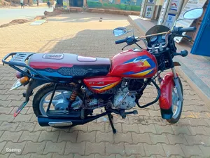Bajaj Boxer 125 2021 Red