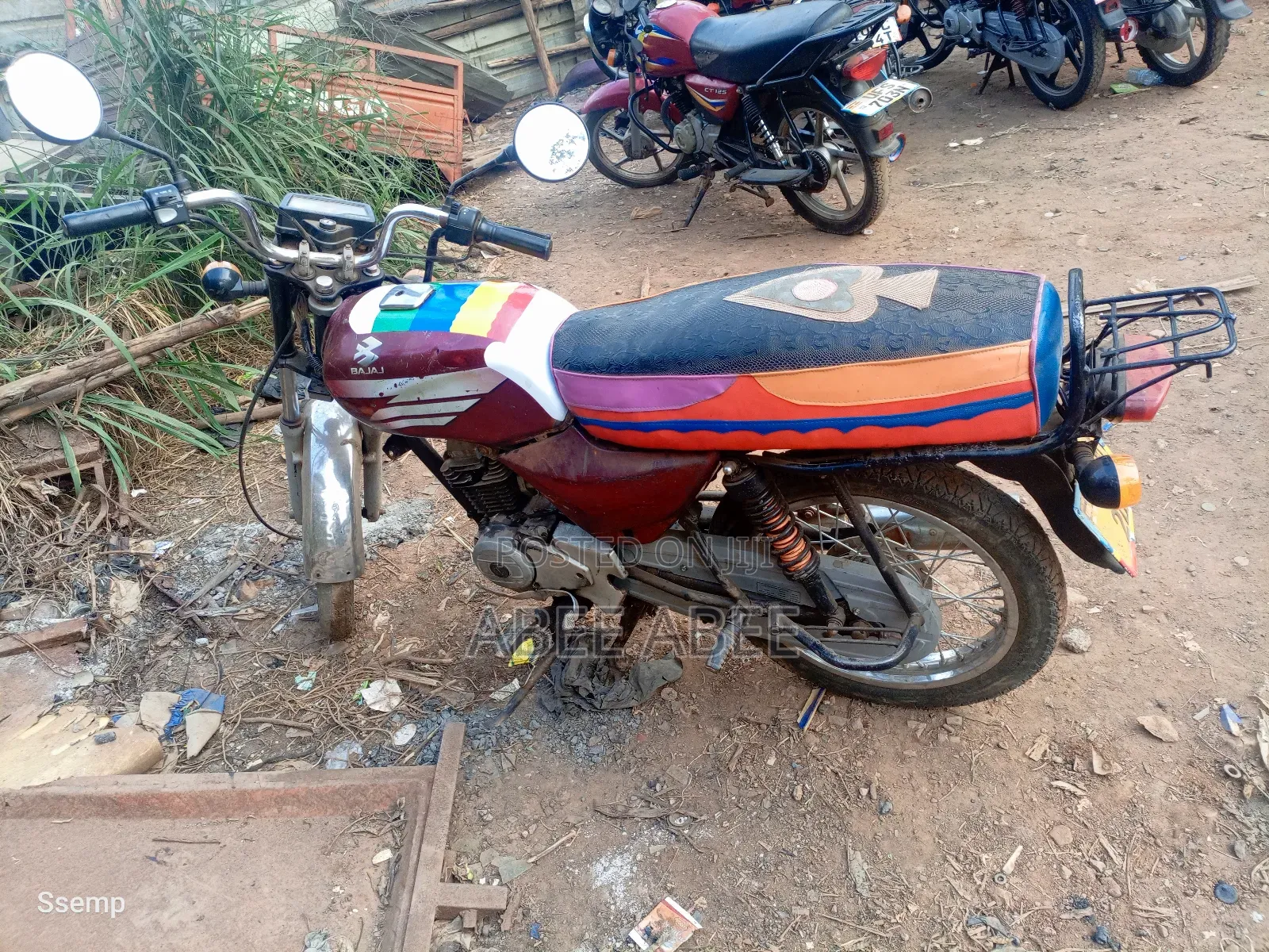 Bajaj Boxer 100 2018 Red