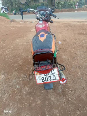 Bajaj Boxer 100 2019 Red