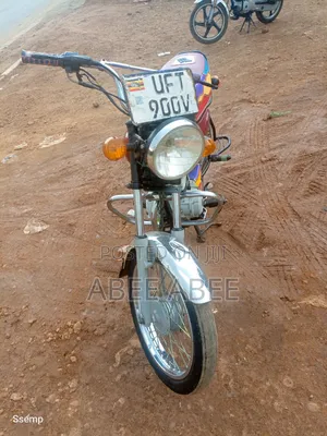 Bajaj Boxer 100 2023 Red