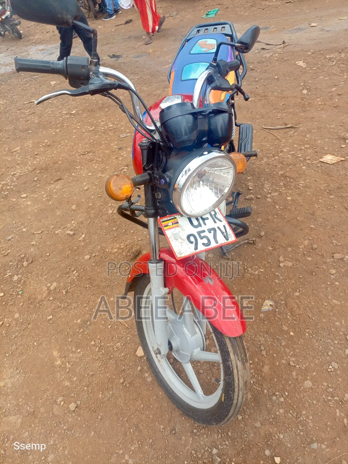 Bajaj Boxer 125 2021 Red