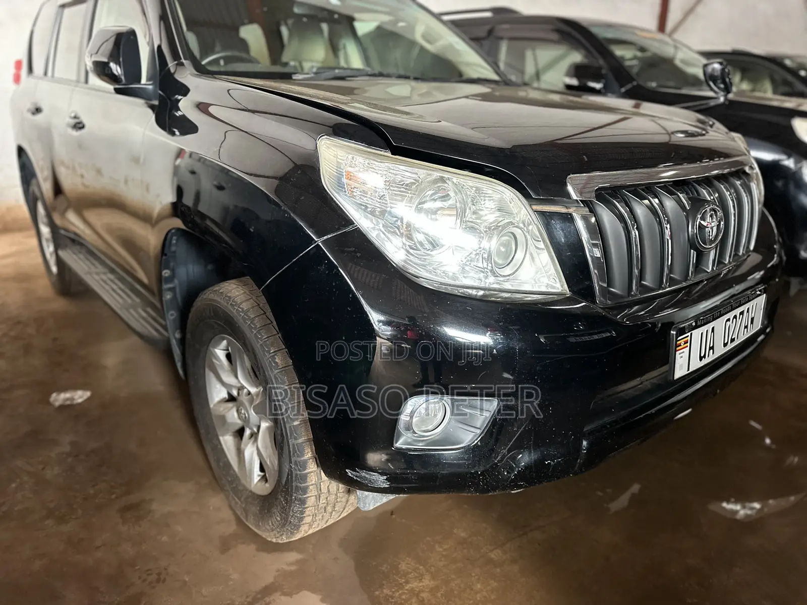 Toyota Land Cruiser Prado 2.7 i 2012 Black