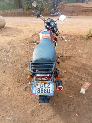 TVS HLX 125 2016 Red