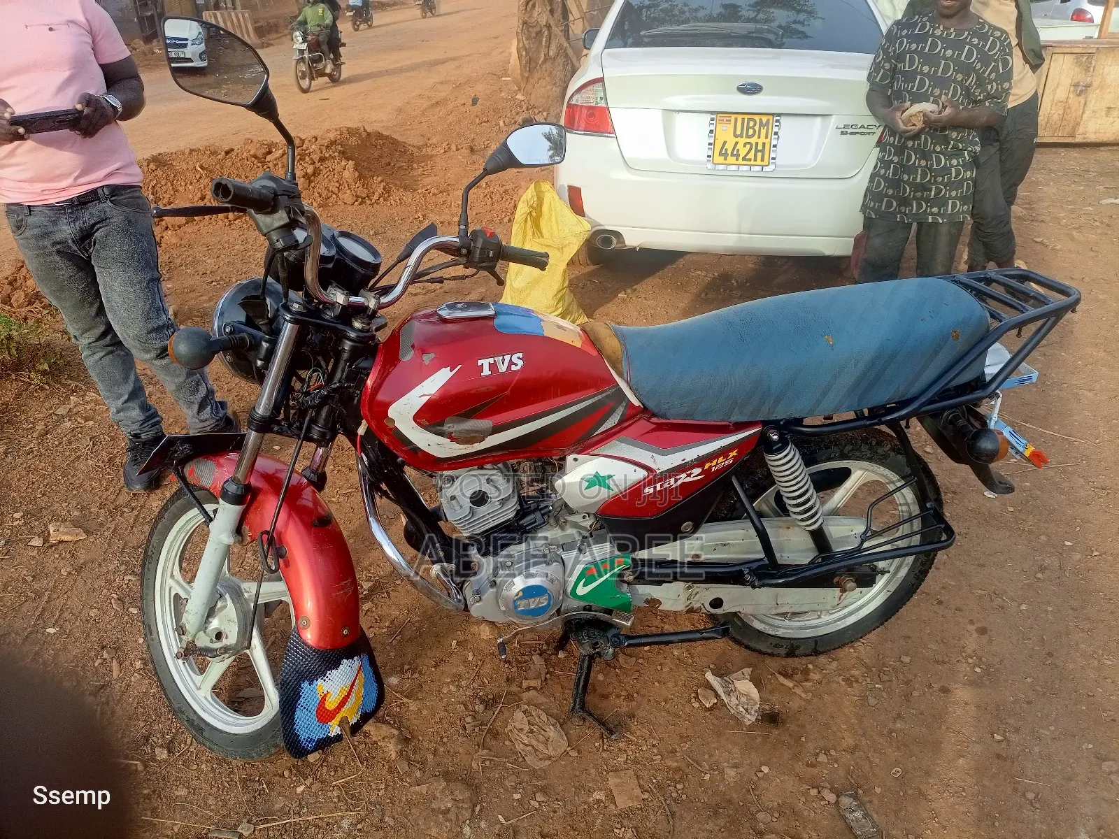 TVS HLX 125 2016 Red