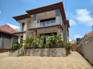 Furnished 6bdrm Mansion in Kira for sale