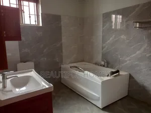 Furnished 6bdrm Mansion in Kira for sale