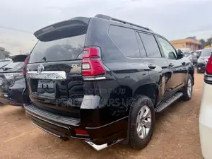 Toyota Land Cruiser Prado 2.8 2018 Black