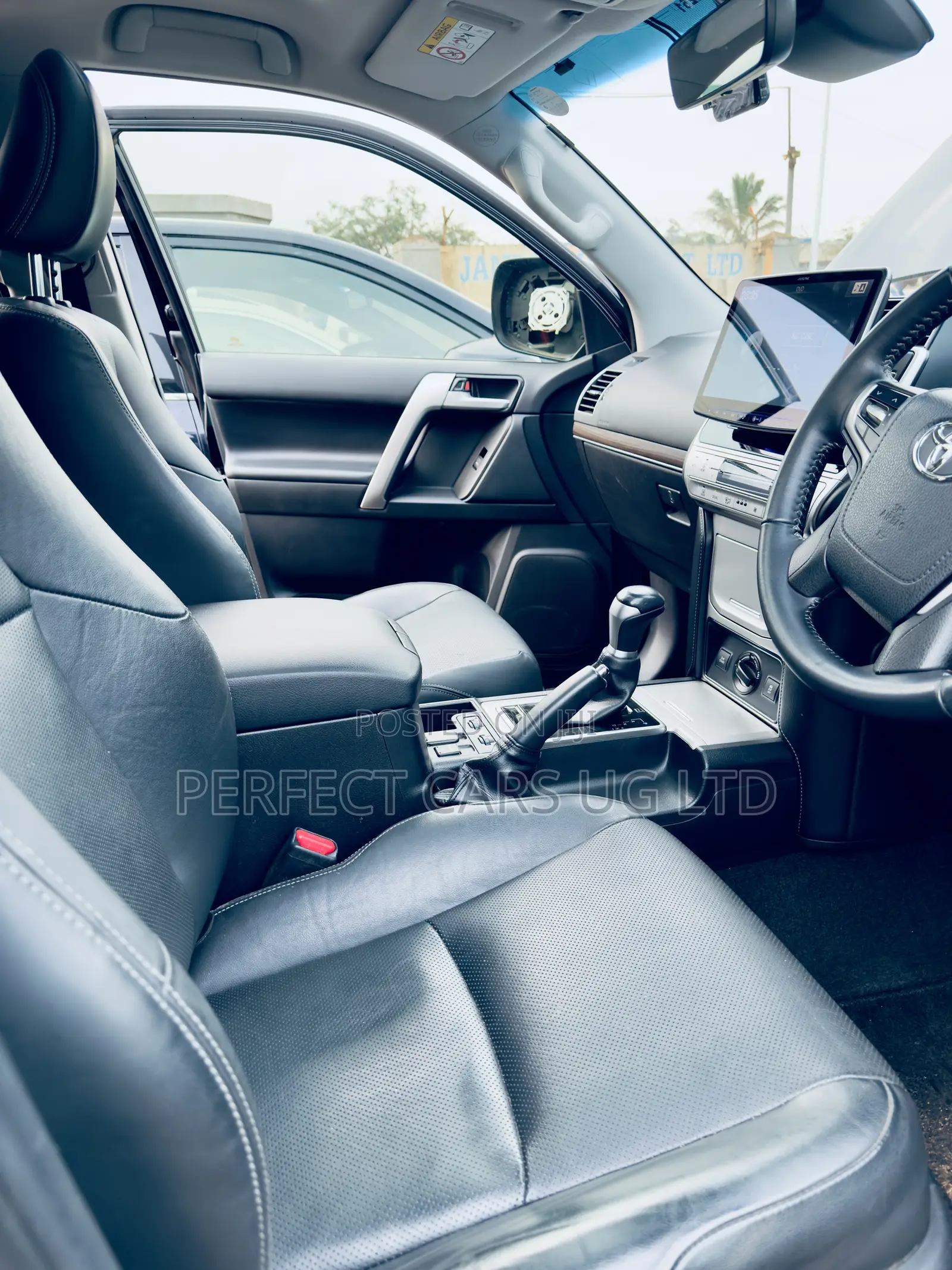 Toyota Land Cruiser Prado 2.8 2018 Black