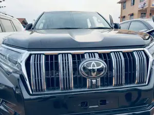 Toyota Land Cruiser Prado 2.8 2018 Black