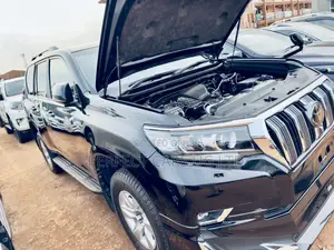Toyota Land Cruiser Prado 2.8 2018 Black