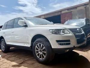 Volkswagen Touareg V6 TDI 2010 Pearl