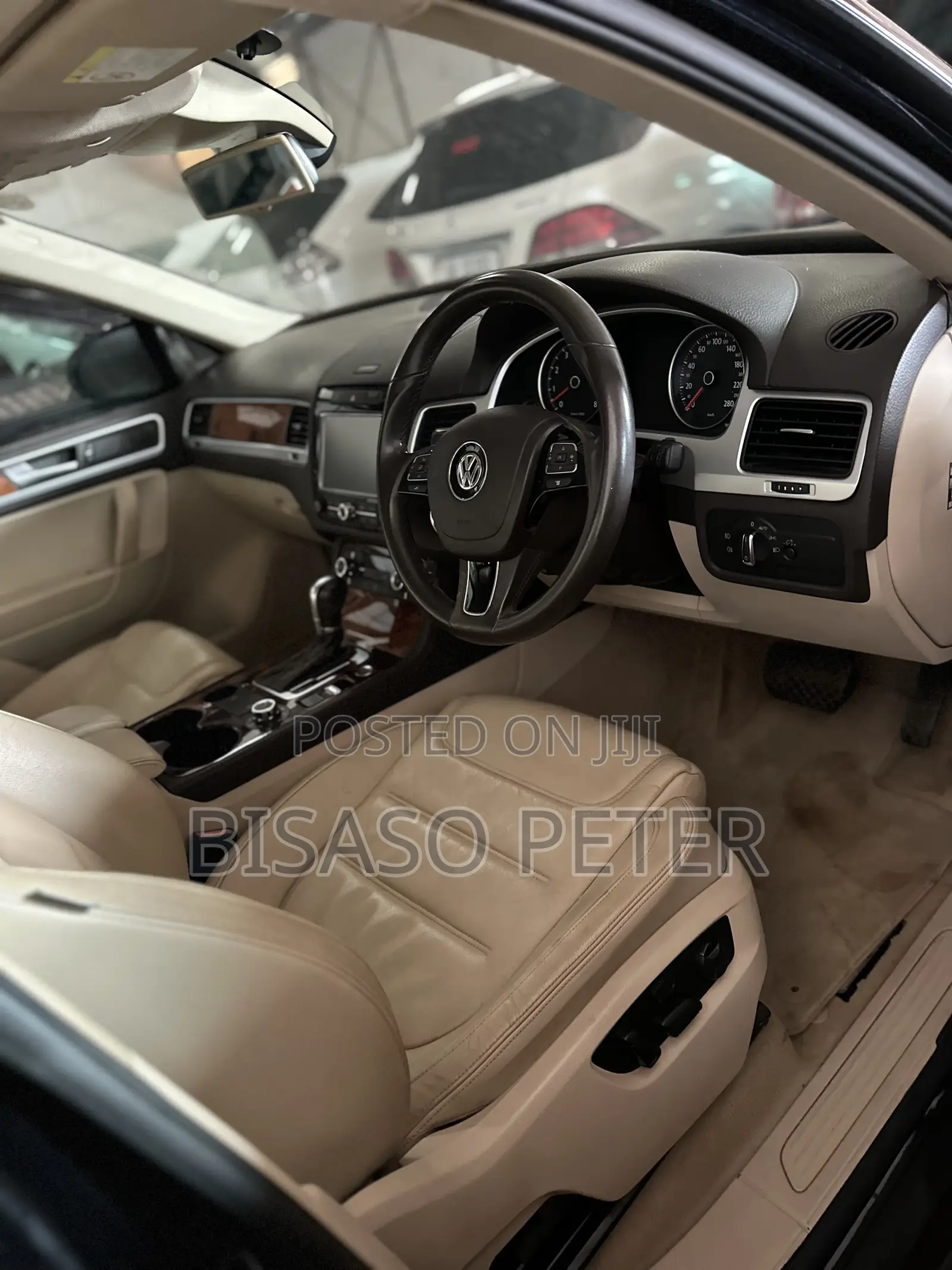 Volkswagen Touareg 2012 Black