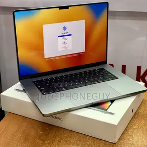 Laptop Apple MacBook Pro 2021 M1 16GB Apple M1 Pro SSD 1T