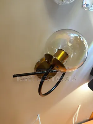 200/X2 Central Wall Lamp Holder