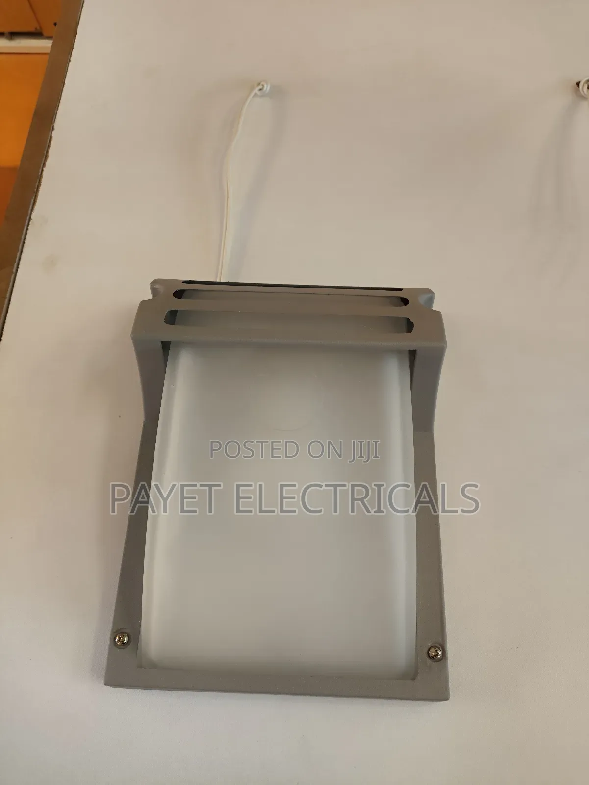 Air Star Waterproof Outdoor Lamp