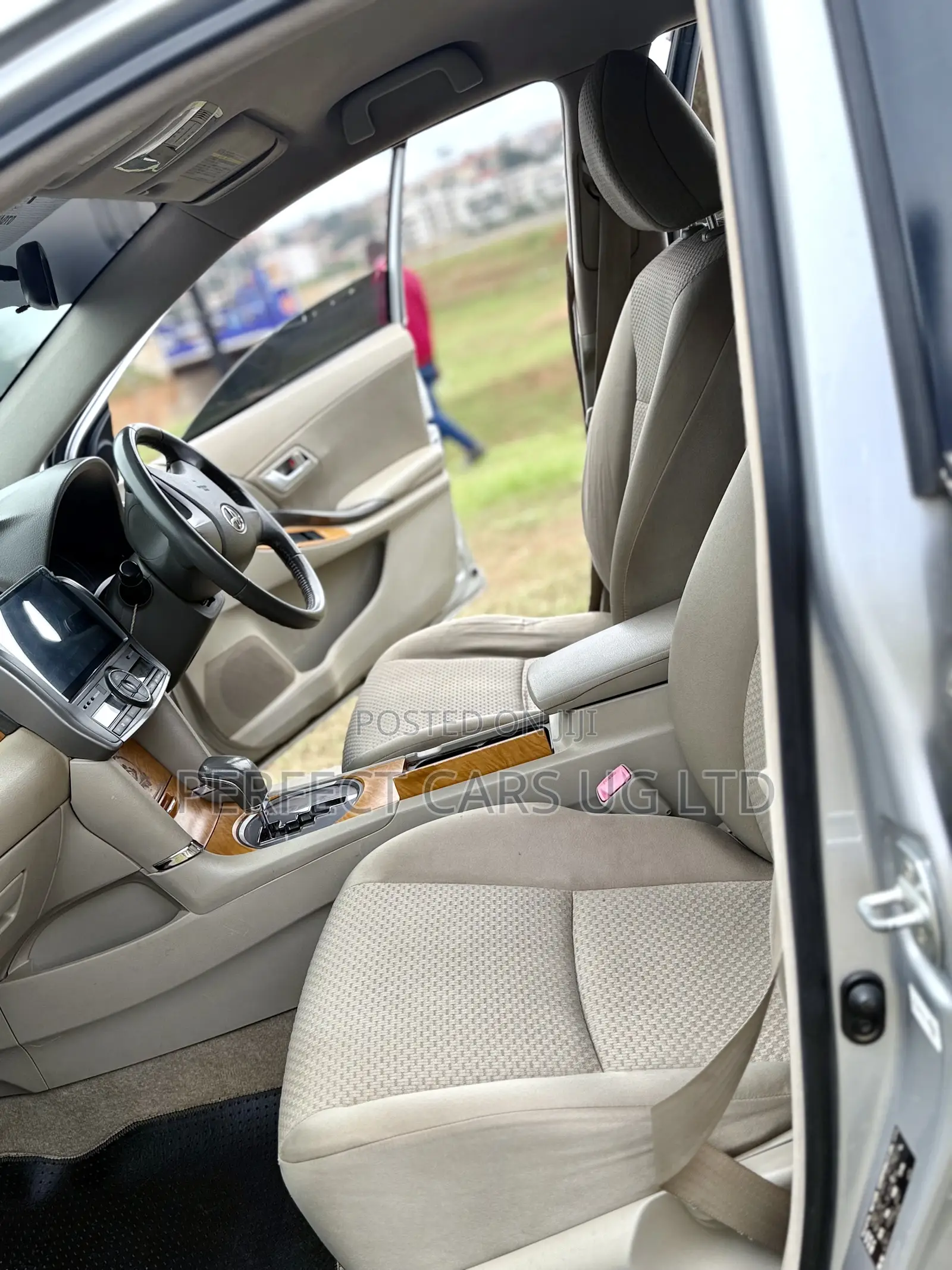 Toyota Premio 1.8 AWD 2009 Silver