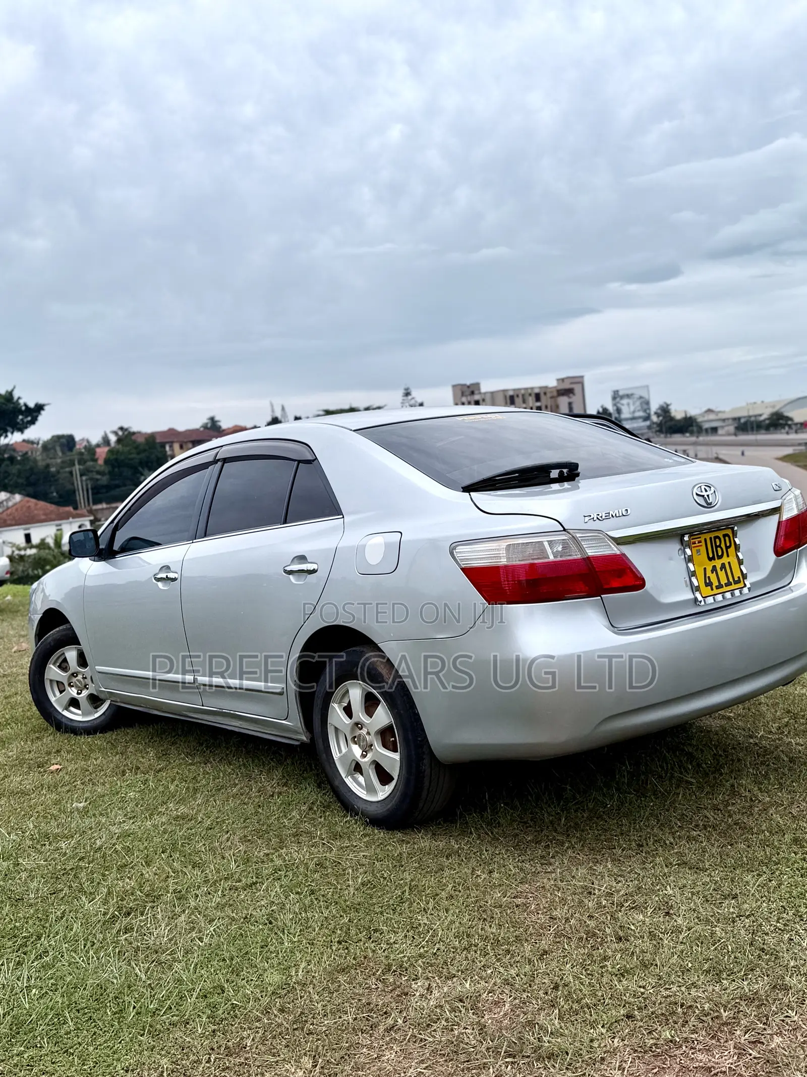 Toyota Premio 1.8 AWD 2009 Silver