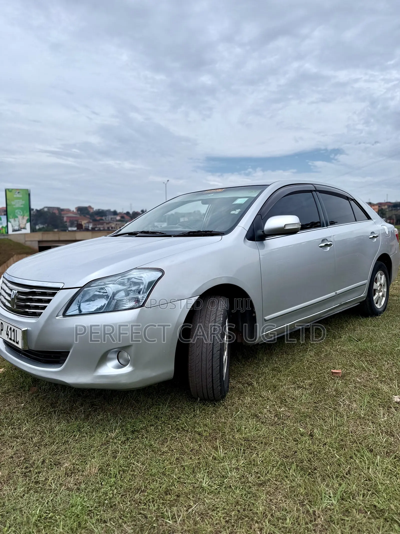 Toyota Premio 1.8 AWD 2009 Silver