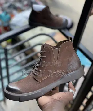 Original Dark Tan Clark Casual Premium Leather Boots
