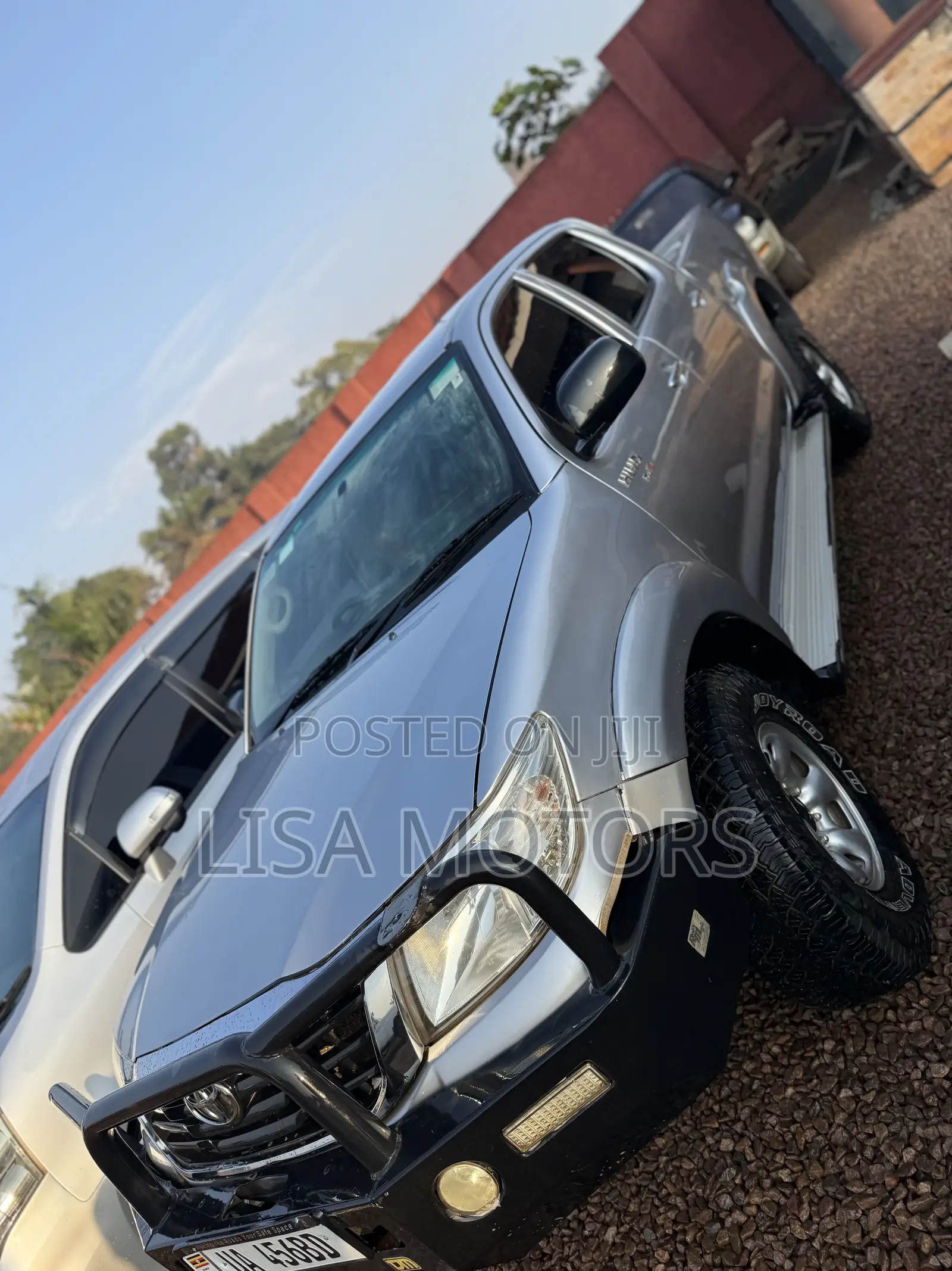 Toyota Hilux 3.0 D-4D 4x4 2015 Silver