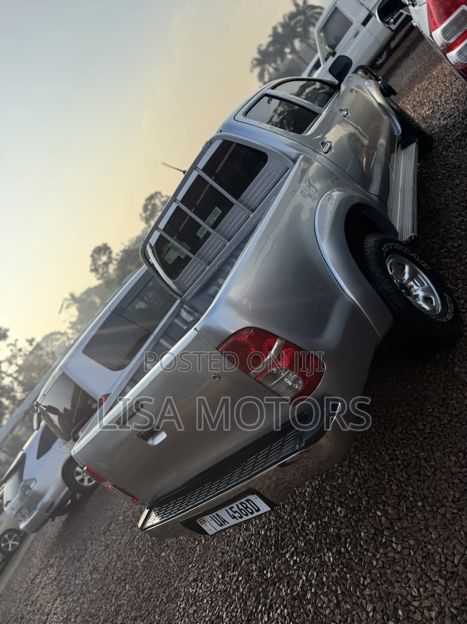 Toyota Hilux 3.0 D-4D 4x4 2015 Silver