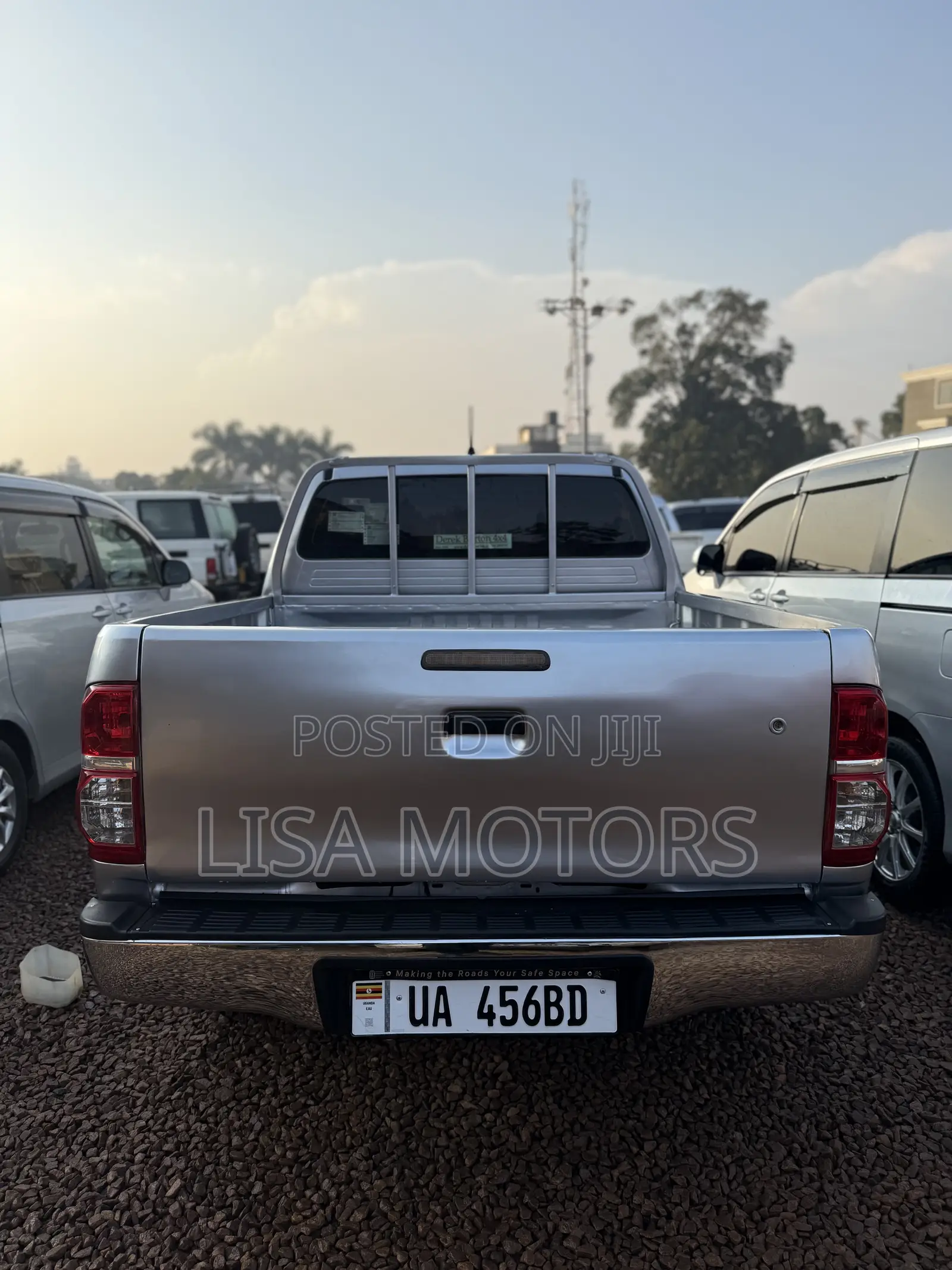 Toyota Hilux 3.0 D-4D 4x4 2015 Silver