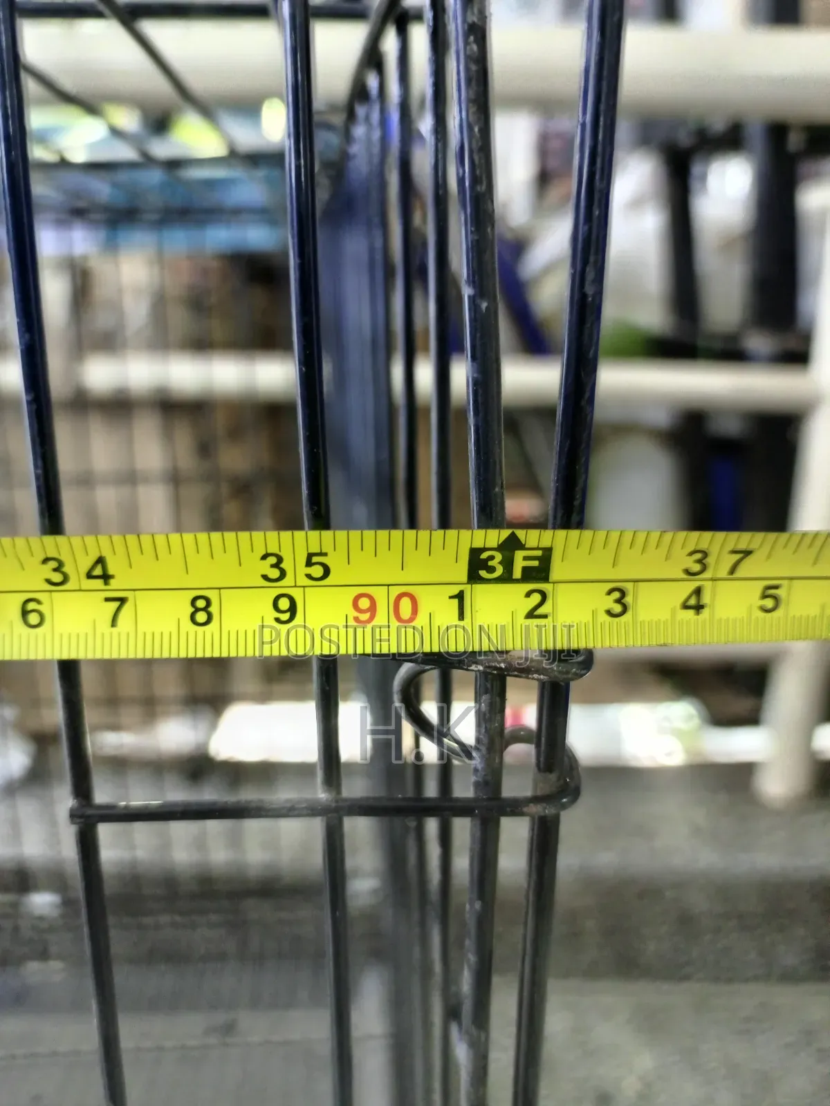 Heavy-Duty Metallic Dog Cage 92cm× 55cm×65cm