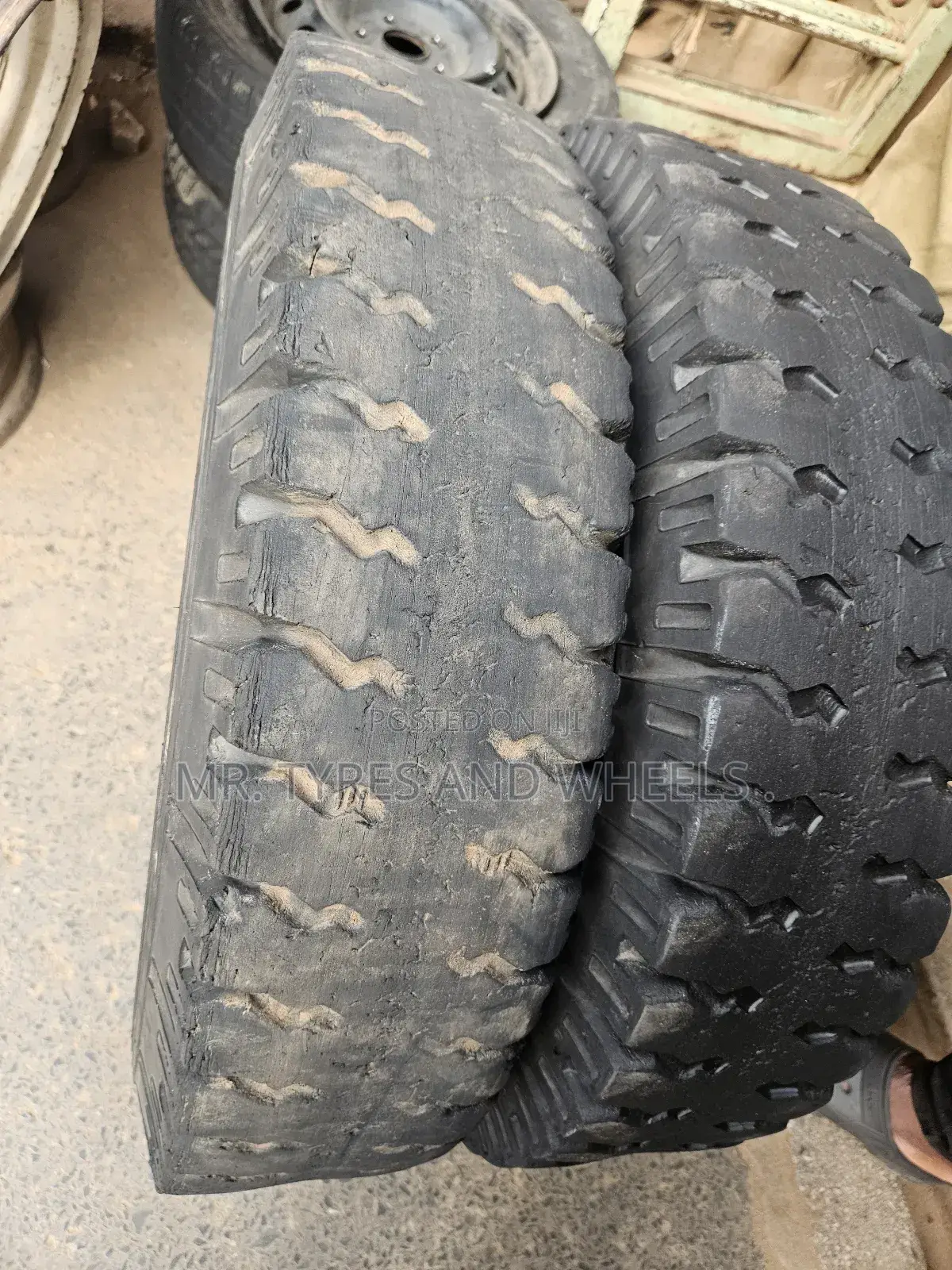 7.00 R15 MRF Used Incase U Need Both of Them Cam
