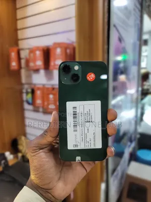 New Apple iPhone 13 128 GB Green
