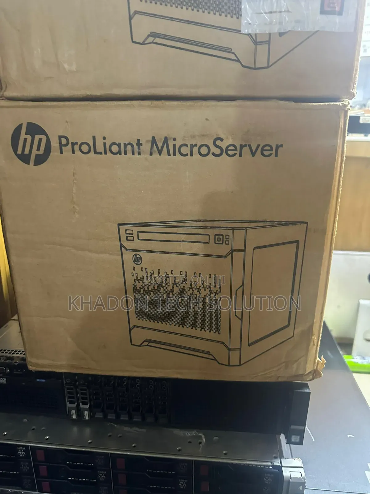 New Server HP ProLiant ML 8GB Intel Xeon SSHD (Hybrid) 1T
