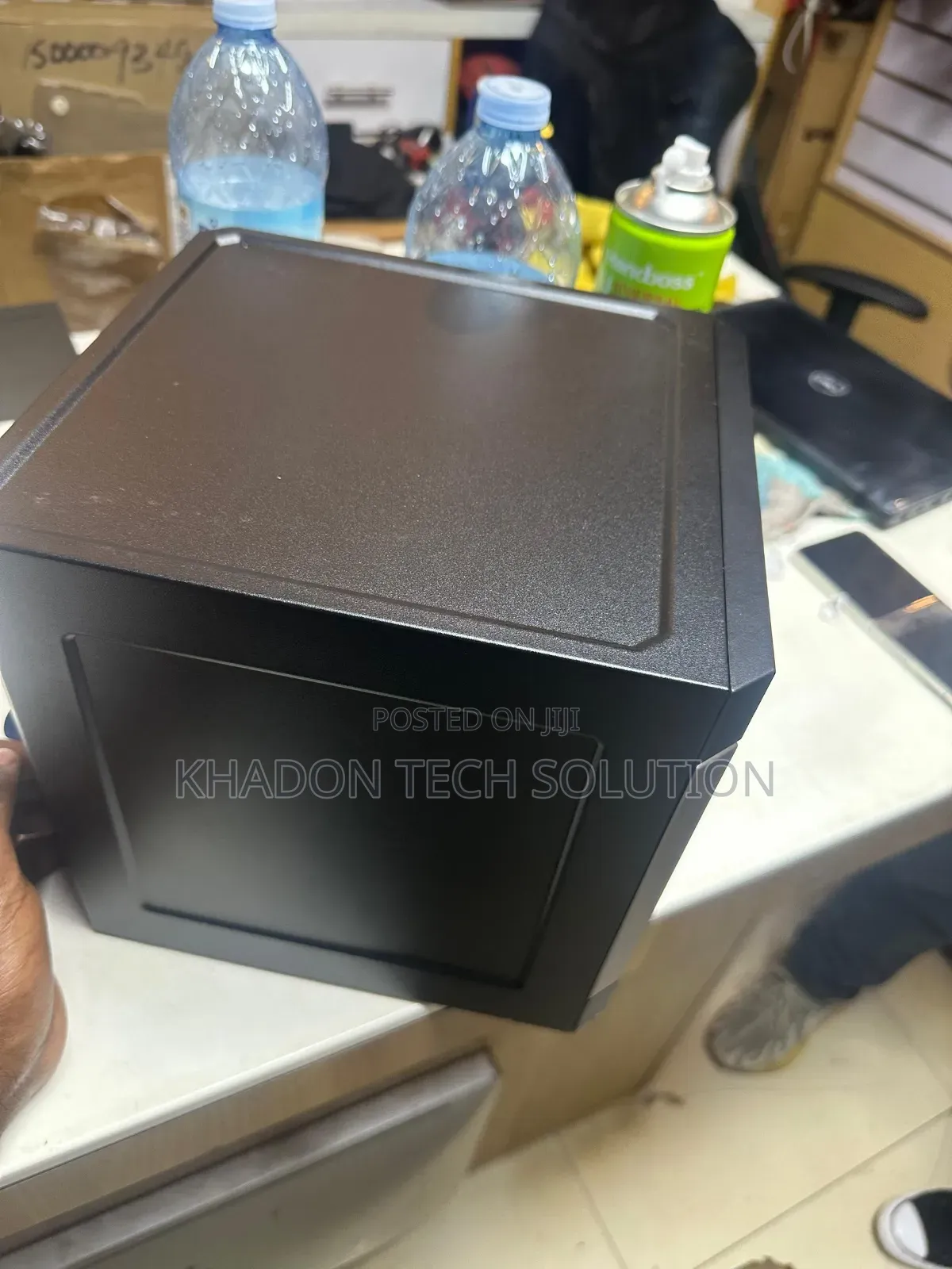 New Server HP ProLiant ML 8GB Intel Xeon SSHD (Hybrid) 1T