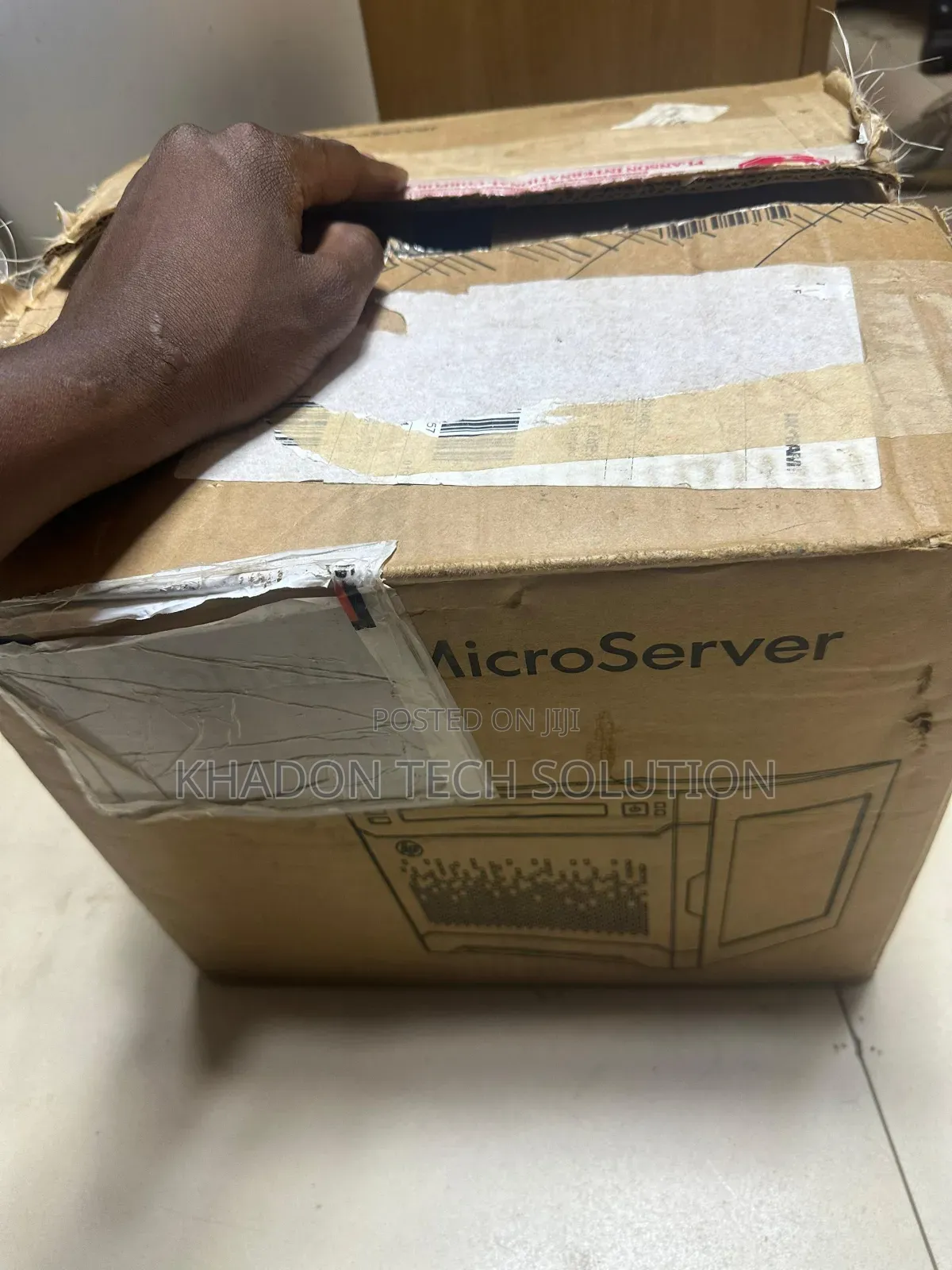 New Server HP ProLiant ML 8GB Intel Xeon SSHD (Hybrid) 1T